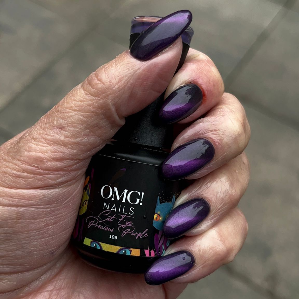 108 Cat Eye Precious Purple Gellak