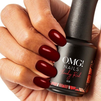 Blutroter Gel-Nagellack